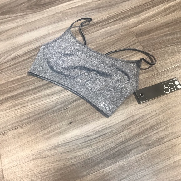 Grey sports bra super comfy comes in XS/S & M/L - Picture 2 of 6